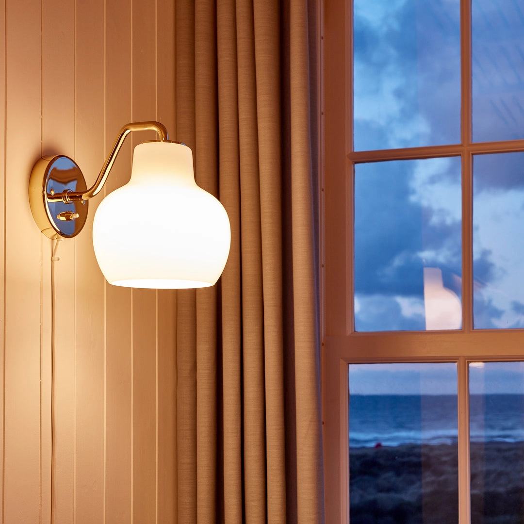 VL Ring Crown Wall Lamp