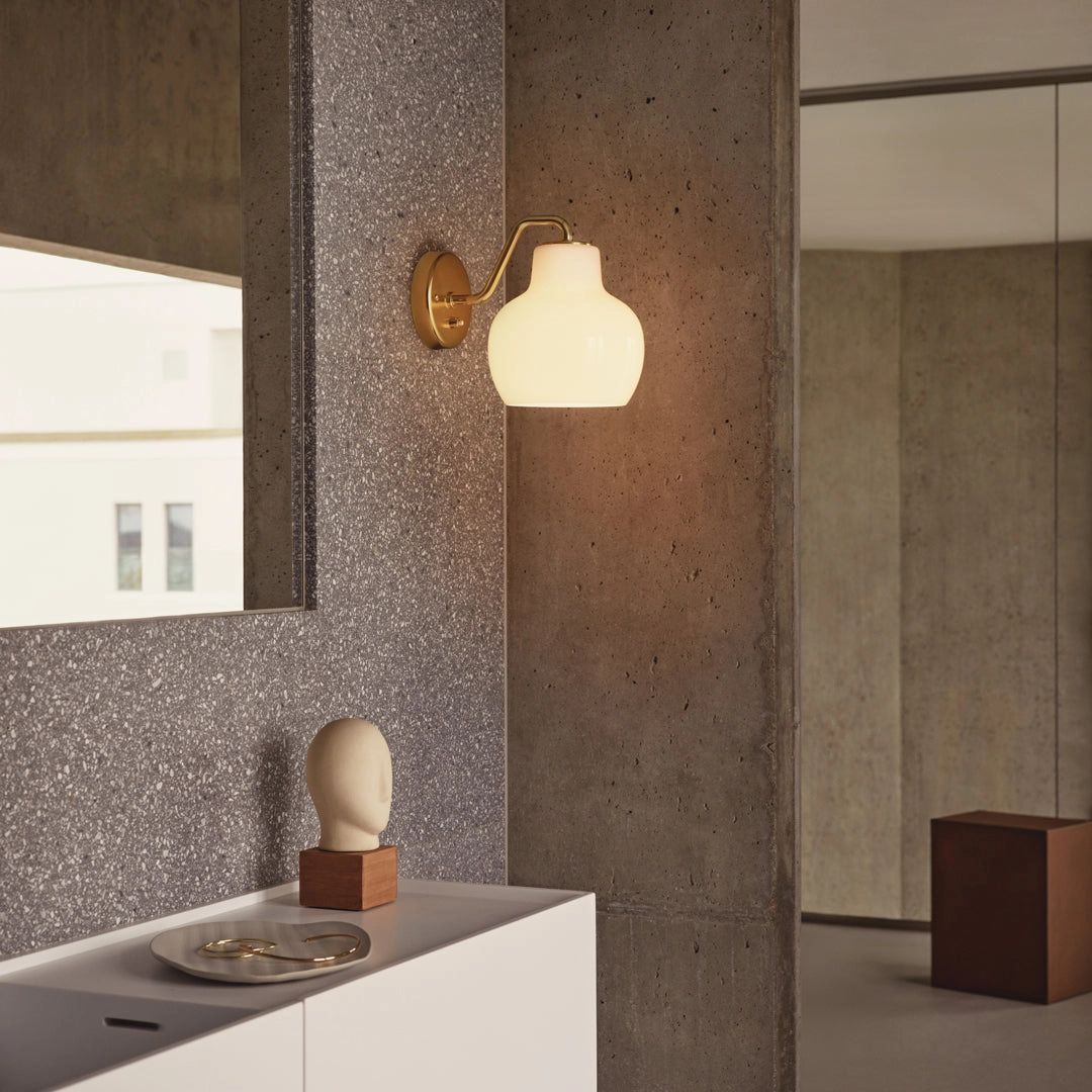 VL Ring Crown Wall Lamp