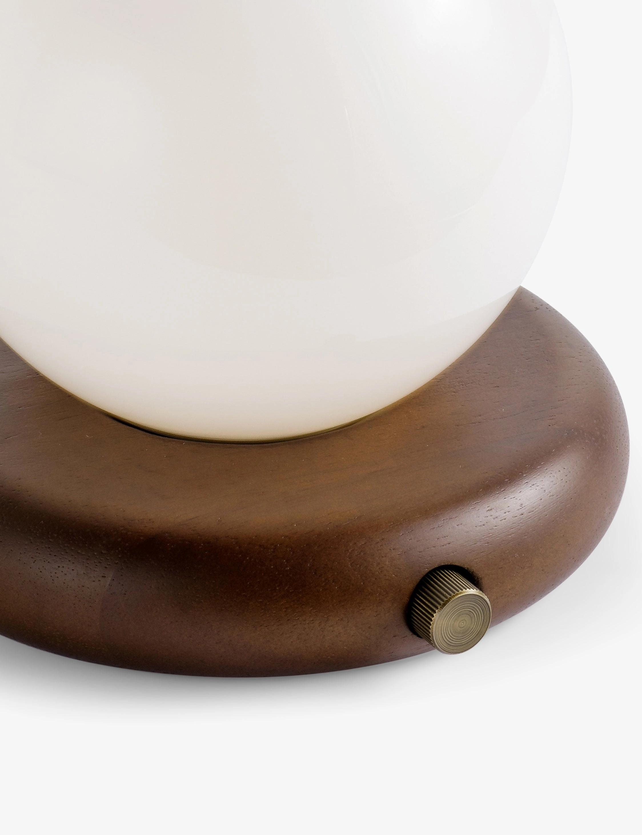 Washburn Cordless Table Lamp