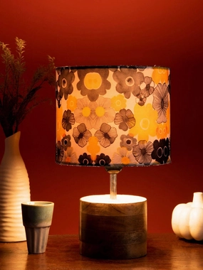 Wooden Brown Log Table Lamp with Lotus Floral Shade Louis Poulsen chandelier